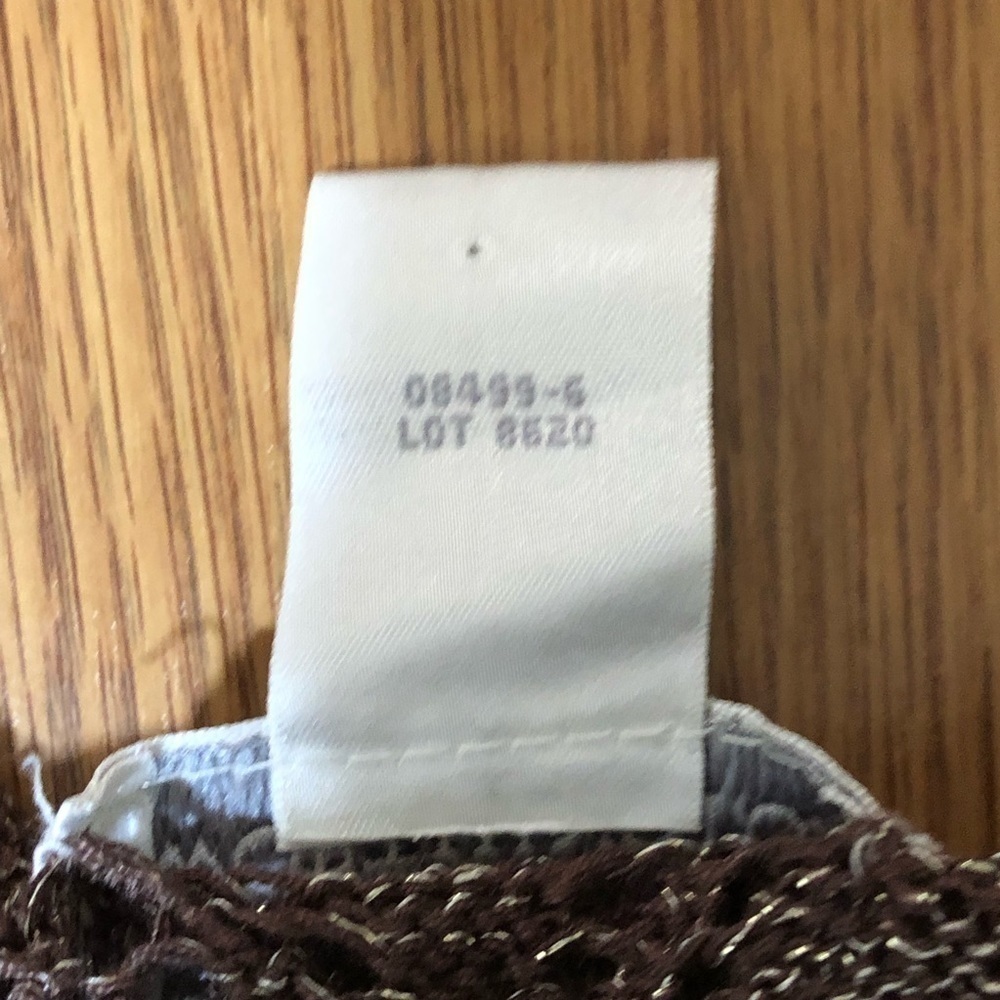 Worthington Sweater with metallic thread accents - Picture 4 of 4